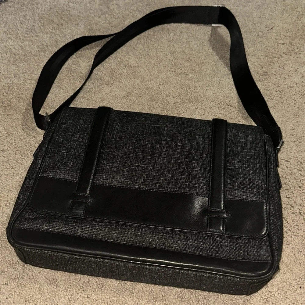 Nashville BOCONI Laptop / Travel Bag